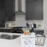 Holiday home The Willie - Newly Redesigned, Game & Rooftop