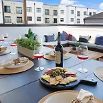 The Willie - Newly Redesigned, Game & Rooftop