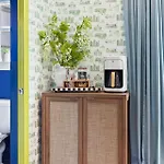 Holiday home Vibrant In The Nations With Garage Walk To Restaurants And Shops