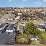 Mystic Pearls - 2 Units - Next To Broadway