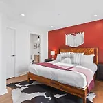 Vibrant Multi Building That Sleeps 48 With 7 Units Holiday home *