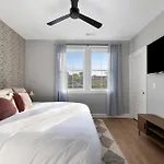 The Morrison - Karaoke Theater Backyard Oasis Holiday home