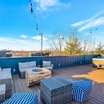 Twin Homes Rooftop Deck Hot Tub Outdoor Kitchen Nashville