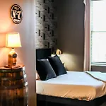 The Tennessee Whiskey In West End-vandy- Uber To Broadway Holiday home Nashville