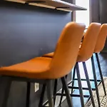 The Tennessee Whiskey In West End-vandy- Uber To Broadway Holiday home *