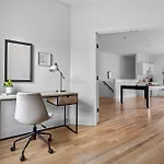The Waylon - Newly Redesigned, Rooftop With Sauna Holiday home Nashville