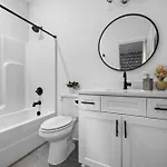 Holiday home The Waylon - Newly Redesigned, Rooftop With Sauna Nashville