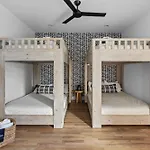 The Waylon - Newly Redesigned, Rooftop With Sauna