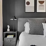 Holiday home The Waylon - Newly Redesigned, Rooftop With Sauna *