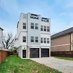 Your Perfect Home Away From Home In Nashville