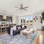 Secret Large 4bd Slp 16p 10min Broad * Nashville