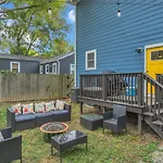 Holiday home Cma Fest The Bluebelle E Nash Songwriter 3 Bed 3 Bath Hot Tub Fenced Yard 30 Or Days By Skyrun Nashville