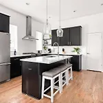 Holiday home Elmhurst 113a