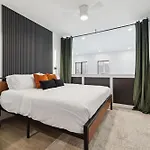 Beverly Nash Downtown, Incredible Skyline Views, Walk To Broadway! * Nashville