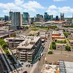 The Wallen Downtown Nashville Walk To Broadway, Parking, Heated Pool, Gym