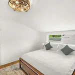 Holiday home Stunning Close To Downtown And Bdwy *