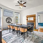 Holiday home Stunning Close To Downtown And Bdwy Nashville