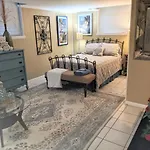 Holiday home The Place Between The Lakes 4 Bedrooms 4 Beds Nashville
