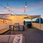 Holiday home Ultimate Rooftop Double Games Bbq Skyline Views Nashville