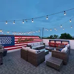 Ultimate Rooftop Double Games Bbq Skyline Views * Nashville