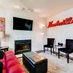 Heart Of Downtown/walk To Broadway & The Action/bars/music Venues/honky Tonks! Nashville