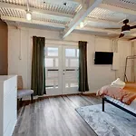 Bougie Squirrel Glam Pad *