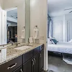 1 Bdr Loft Close To Vanderbilt Hospital Holiday home Nashville