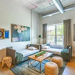 Walk To Vanderbilt: Eclectic Apt In Nashville