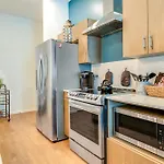 Apartment Illume 223 *