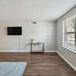Brentwood A2 I Cozy & Comfy I 2bd I Free Parking *