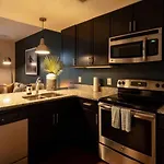Aparthotel Heart Of 12 South, Near Downtown, Park Free - #12 4*