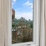 Penthouse View Flat Modern Design With Balcony *