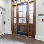 Holiday home Dream In Desirable West End