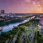 Beautiful For 4 Mins To Nightlife Nashville