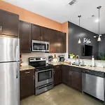 Holiday home Beautiful For 4 Mins To Nightlife *