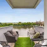 Holiday home Riverview With Garage And Balcony And Walk Downtown