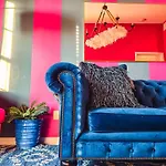 Dolly's Yacht Club - Cozy Retreat Near Broadway * Nashville
