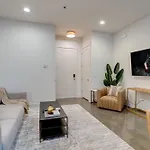 Lofts At 30th - Modern Escape - Mins To Broadway Holiday home Nashville