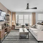 Spacious Close To Belmont Rooftop Nashville