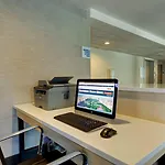 Express W-i40 By Ihg 3* Nashville