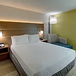 Hotel Express W-i40 By Ihg 3*