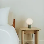 Storybook - Perfect For Couples And Solo Travelers *