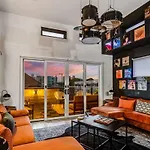 2 Homes With Rooftops & Views Nashville