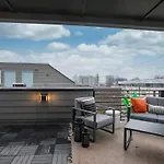 Holiday home 2 Homes With Rooftops & Views *