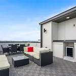 Emerald Overlook - Skyline Views & Rooftop Patio Nashville