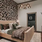 Holiday home Starr Piano - Roxie And Carraway - 8 Bedrooms *
