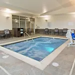 Fairfield Inn & Suites By Marriott Nashville Airport