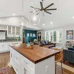 Holiday home Spacious Modern Ranch 5 Miles To Downtown