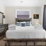 The Nordic By Local Holiday home