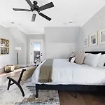Holiday home The Outlaw Oasis Nashville